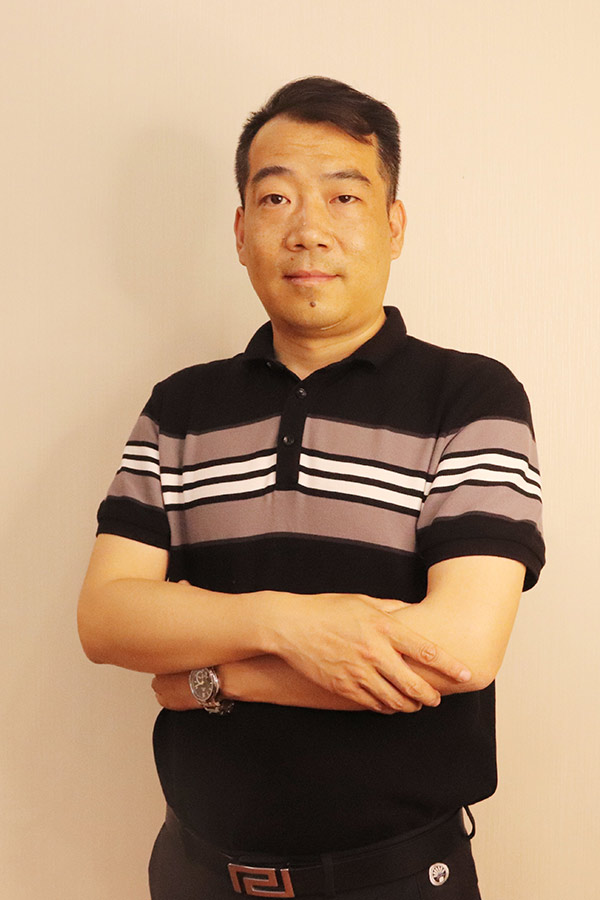 延长冯少坤 本科学历,毕业于陕西师范大学
